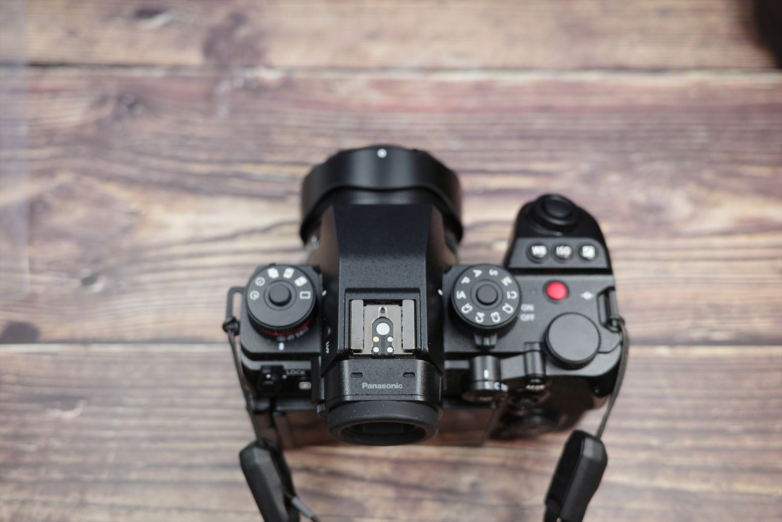 銘匠光学 TTArtisan AF 40mm f/2】3万円の40mmF2AFレンズを買ってみた